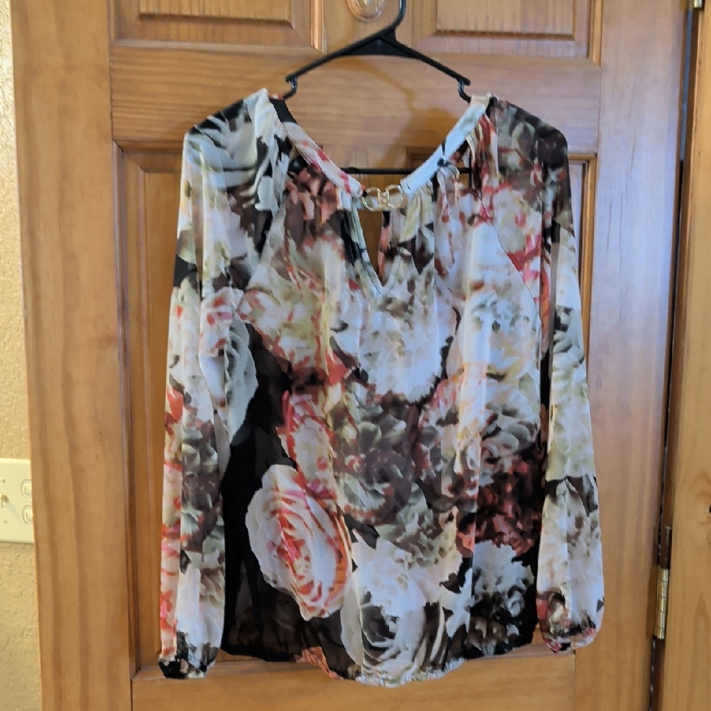 Jennifer Lopez Long Sleeve Top
